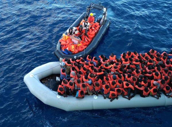 Migrants in a dinghy are rescued by the vessel Burbon Argos, run by Doctors Without Borders organization, in the Mediterranean sea, Friday, Nov. 4, 2016 Migrants in a dinghy are rescued by the vessel Burbon Argos, run by Doctors Without Borders organization, in the Mediterranean sea, Friday, Nov. 4, 2016 - Sputnik International