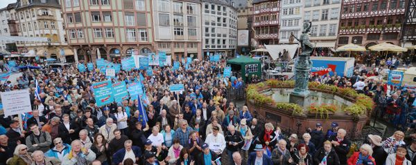 Supporters of Germany's anti-euro party Alternative for Germany (AfD, Alternative fuer Deutschland ) rally (File) - Sputnik International