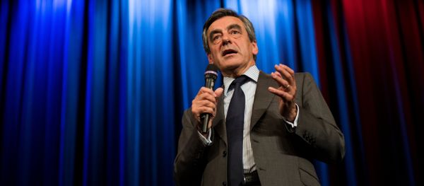 Right-wing Les Republicains (LR) party's candidate for the party's primary ahead of the 2017 presidential election, Francois Fillon (File) Right-wing Les Republicains (LR) party's candidate for the party's primary ahead of the 2017 presidential election, Francois Fillon (File) - Sputnik International