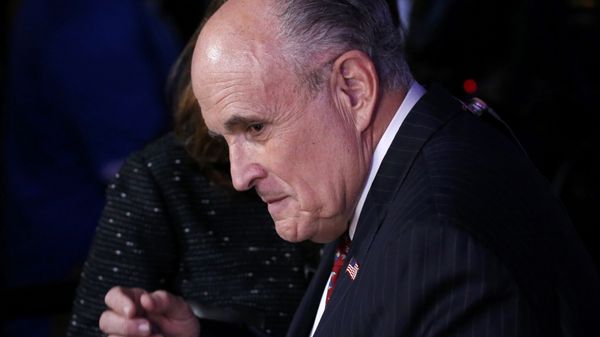 Former New York City Mayor Rudy Giuliani finishes a television interview at Republican U.S. presidential nominee Donald Trump's election night rally in Manhattan, New York, U.S., November 8, 2016 - Sputnik International