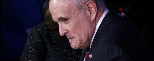 Former New York City Mayor Rudy Giuliani finishes a television interview at Republican U.S. presidential nominee Donald Trump's election night rally in Manhattan, New York, U.S., November 8, 2016 - Sputnik International