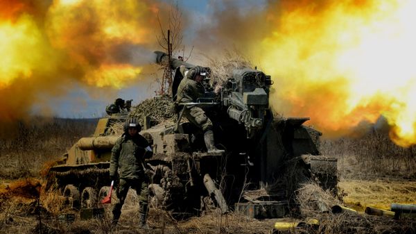 Eastern Military District's 5th Combined-Arms army holds joint tactical drill - Sputnik International