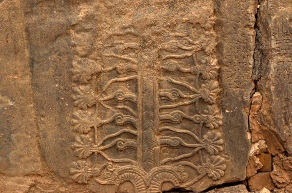 A picture taken on November 15, 2016, shows destruction caused by the Islamic State (IS) group at the archaeological site of Nimrud, some 30 kilometres south of Mosul in the Nineveh province, a few days after Iraqi forces retook the ancient city from IS jihadists.  - Sputnik International