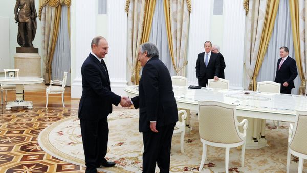 Russian President Vladimir Putin met witn newly elect UN secretary general Attonio Guterres Russian President Vladimir Putin met witn newly elect UN secretary general Attonio Guterres - Sputnik International
