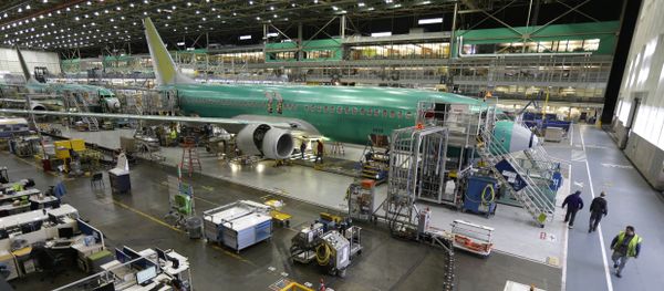 Boeing 737-800 airplanes are on the assembly line at Boeing's 737 assembly facility in Renton, Wash (File) Boeing 737-800 airplanes are on the assembly line at Boeing's 737 assembly facility in Renton, Wash (File) - Sputnik International