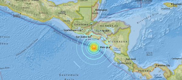 US Geological Survey reports of a 7.2 magnitude earthquake striking 153 kilometers off El Salvador coast. No damages have been reported - Sputnik International