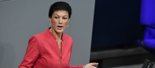 Sahra Wagenknecht of the Left party (Die Linke) delivers a speech at the Bundestag (lower house of parliament) in Berlin on November 23, 2016 - Sputnik International