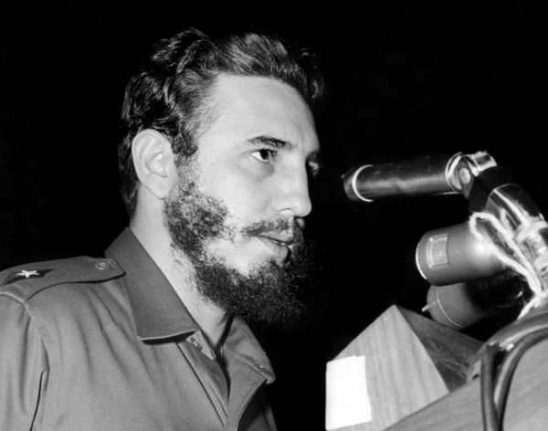 Cuban Prime Secretary of the Cuban Communist party and President of the State Council Fidel Castro addresses delegates of the General Assembly of the United Nations, 26 September 1960 in New York - Sputnik International