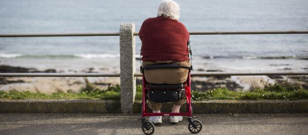 An elderly man looks out to sea in Falmouth, south west England on March 10, 2015 - Sputnik International