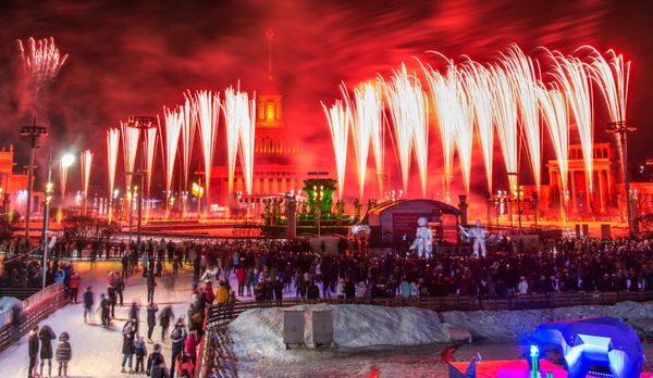 Moscow Kicks Off Winter Season With Opening of Colorful Skating Rinks Moscow Kicks Off Winter Season With Opening of Colorful Skating Rinks - Sputnik International