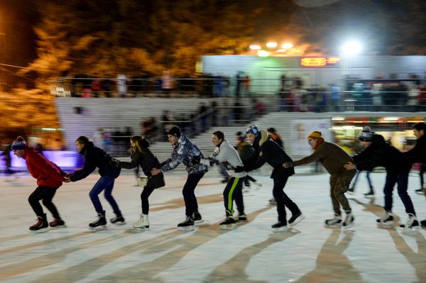 Moscow Kicks Off Winter Season With Opening of Colorful Skating Rinks Moscow Kicks Off Winter Season With Opening of Colorful Skating Rinks - Sputnik International