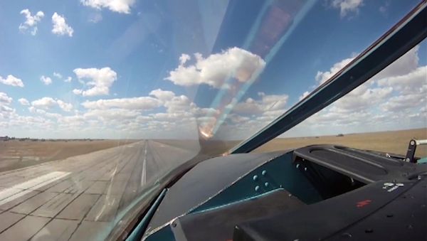 Russia's Sukhoi Su-34 Fullback tactical bomber departs from the Hamadan air base. (File) - Sputnik International