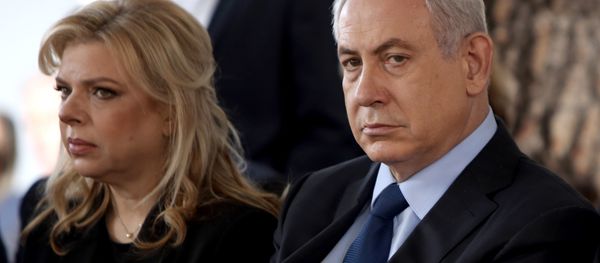 Israeli Prime Minister Benjamin Netanyahu with his wife, Sara Israeli Prime Minister Benjamin Netanyahu with his wife, Sara - Sputnik International