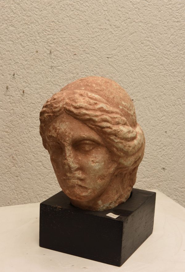 In this picture released and publicly provided by the Geneva prosecutor a piece of confiscated artifacts is on display in Geneva Switzerland Friday Dec. 2, 2016 In this picture released and publicly provided by the Geneva prosecutor a piece of confiscated artifacts is on display in Geneva Switzerland Friday Dec. 2, 2016 - Sputnik International