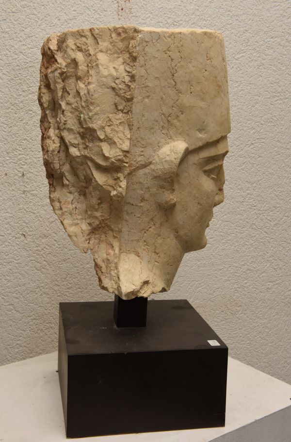In this picture released and publicly provided by the Geneva prosecutor a piece of confiscated artifacts is on display in Geneva Switzerland Friday Dec. 2, 2016 In this picture released and publicly provided by the Geneva prosecutor a piece of confiscated artifacts is on display in Geneva Switzerland Friday Dec. 2, 2016 - Sputnik International