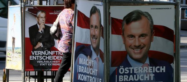 People walk between election posters of Alexander Van der Bellen, candidate for presidential elections and former head of the Austrian Greens, and Norbert Hofer, candidate for presidential elections of Austria's right-wing Freedom Party, FPOE, in Vienna, Austria, Monday, Sept. 12, 2016 People walk between election posters of Alexander Van der Bellen, candidate for presidential elections and former head of the Austrian Greens, and Norbert Hofer, candidate for presidential elections of Austria's right-wing Freedom Party, FPOE, in Vienna, Austria, Monday, Sept. 12, 2016 - Sputnik International