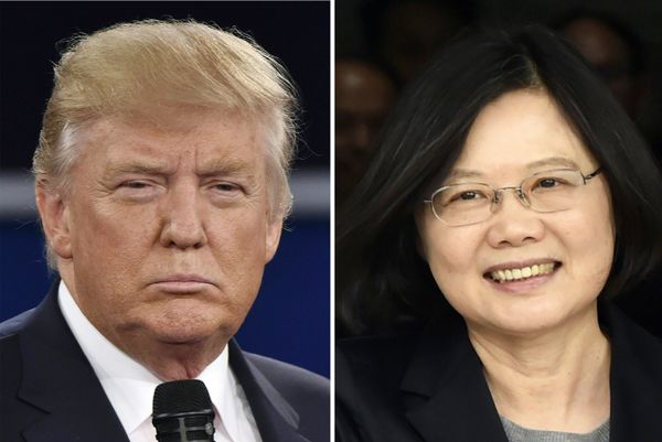 (FILES) This combo of file photos shows Republican presidential candidate Donald Trump (L) in St. Louis, Missouri on October 9, 2016 and Taiwan's President Tsai Ing-wen in Panama City on June 27, 2016 (FILES) This combo of file photos shows Republican presidential candidate Donald Trump (L) in St. Louis, Missouri on October 9, 2016 and Taiwan's President Tsai Ing-wen in Panama City on June 27, 2016 - Sputnik International