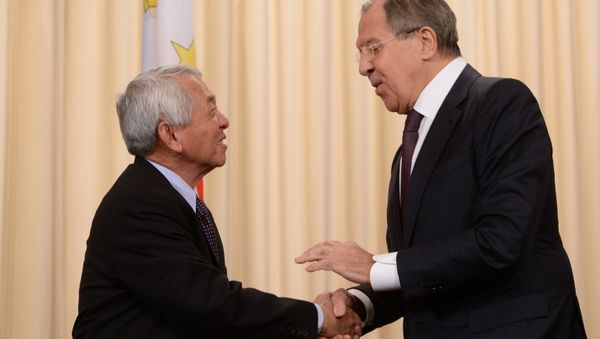 Russian Foreign Minister Sergei Lavrov and his Philippine counterpart Perfecto Yasay meet in Moscow Russian Foreign Minister Sergei Lavrov and his Philippine counterpart Perfecto Yasay meet in Moscow - Sputnik International