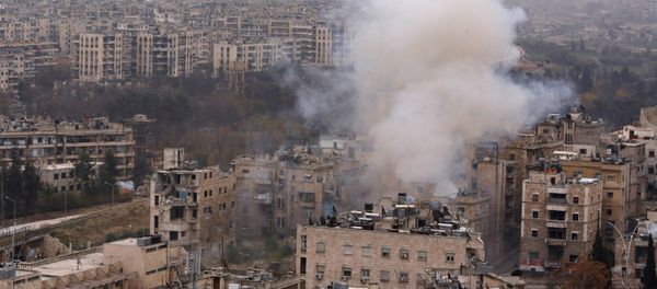 Smoke rises near Bustan al-Qasr crossing point in a government controlled area, during clashes with rebels in Aleppo, Syria December 5, 2016 Smoke rises near Bustan al-Qasr crossing point in a government controlled area, during clashes with rebels in Aleppo, Syria December 5, 2016 - Sputnik International