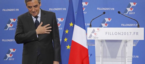 Francois Fillon, former French prime minister and member of Les Republicains political party, reacts as he delivers his speech after partial results in the second round for the French center-right presidential primary election in Paris, France, November 27, 2016. Francois Fillon, former French prime minister and member of Les Republicains political party, reacts as he delivers his speech after partial results in the second round for the French center-right presidential primary election in Paris, France, November 27, 2016. - Sputnik International
