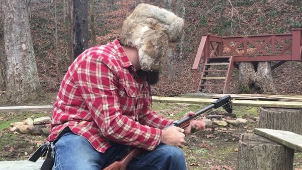Shotgun Guitar played and SHOT by Rev. Peyton - Sputnik International