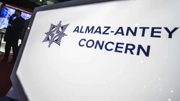 The Almaz-Antey stand at the 2015 Dubai Airshow international exhibition. (File) - Sputnik International