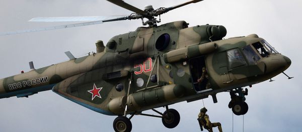 A landing party from an MI-8 helicopter A landing party from an MI-8 helicopter - Sputnik International