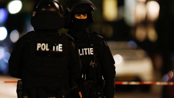 Policemen - Sputnik International