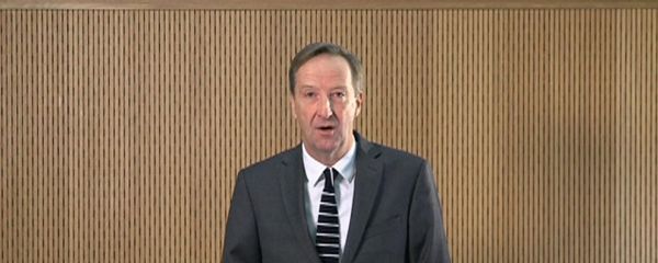 MI6 chief Alex Younger speaks at MI6's Vauxhall Cross headquarters in central London, in this still image from video, Britain December 8, 2016. MI6 chief Alex Younger speaks at MI6's Vauxhall Cross headquarters in central London, in this still image from video, Britain December 8, 2016. - Sputnik International