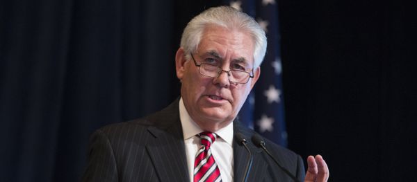 ExxonMobil CEO Rex Tillerson delivers remarks on the release of a report by the National Petroleum Council on oil drilling in the Arctic, on Friday, March 27, 2015, in Washington - Sputnik International