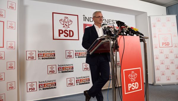 Liviu Dragnea, the leader of The Social Democratic Party (PSD), gives a presser shortly after vote closing and announcing of the exit-polls at the party's headquarters in Bucharest December 11, 2016 Liviu Dragnea, the leader of The Social Democratic Party (PSD), gives a presser shortly after vote closing and announcing of the exit-polls at the party's headquarters in Bucharest December 11, 2016 - Sputnik International