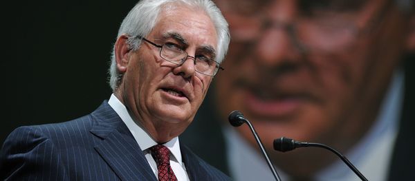 This file photo taken on June 02, 2015, shows Exxon Mobil Chairman and CEO Rex Tillerson addressing the World Gas Conference in Paris This file photo taken on June 02, 2015, shows Exxon Mobil Chairman and CEO Rex Tillerson addressing the World Gas Conference in Paris - Sputnik International