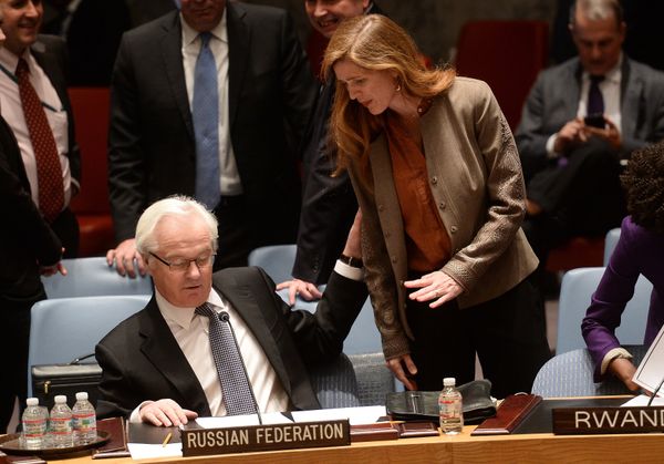 US Ambassador to the UN Samantha Power talks with her Russian counterpart Vitaly Churkin prior to a vote on a resolution on Ukraine during a UN Security Council emergency meeting at United Nations headquarters in New York. (File) US Ambassador to the UN Samantha Power talks with her Russian counterpart Vitaly Churkin prior to a vote on a resolution on Ukraine during a UN Security Council emergency meeting at United Nations headquarters in New York. (File) - Sputnik International