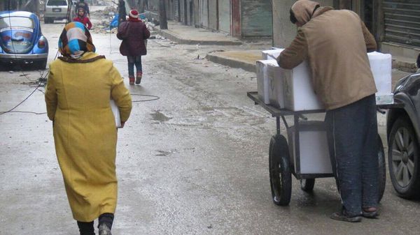 Civilians of Aleppo getting back to normal life Civilians of Aleppo getting back to normal life - Sputnik International