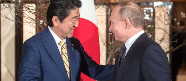 December 15, 2016. Russian President Vladimir Putin and Japanese Prime Minister Shinzo Abe, left, meet in Nagato, Yamaguchi Prefecture. December 15, 2016. Russian President Vladimir Putin and Japanese Prime Minister Shinzo Abe, left, meet in Nagato, Yamaguchi Prefecture. - Sputnik International