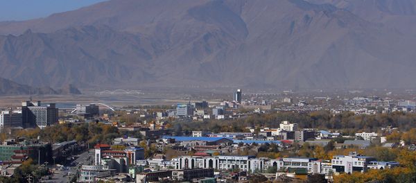 A panorama of Lhasa, the capital of Tibet. (File) - Sputnik International