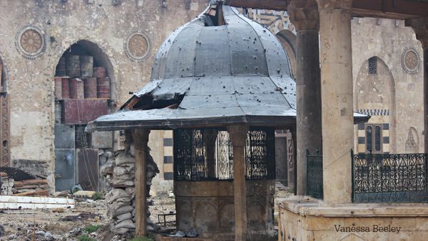 Damage to the Umayyed Mosque in Old City, East Aleppo, used as a sniper centre by Nusra Front and Ahrar Al Sham - Sputnik International