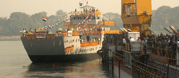 The third ship of the Landing Craft Utility (LCU) Mk IV project, Yard 2094, for the Indian Navy being launched at a ceremony at Garden Reach Shipbuilders and Engineers Ltd (GRSE), Kolkata. (File) - Sputnik International