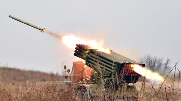 Ukrainian 122 mm MLRS BM-21 Grad fires rocket during a military exercise at a shooting range close to Devichiki in the Kiev region on October 28, 2016 Ukrainian 122 mm MLRS BM-21 Grad fires rocket during a military exercise at a shooting range close to Devichiki in the Kiev region on October 28, 2016 - Sputnik International