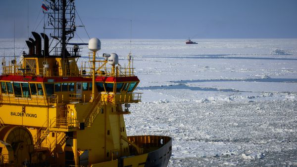 Prirazlomnaya offshore oil platform Prirazlomnaya offshore oil platform - Sputnik International