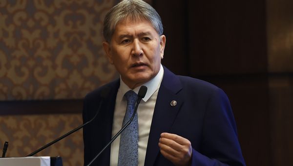 Kyrgyzstan President Almazbek Atambayev speaks during the India-Kyrgyz Republic Joint Business Forum in New Delhi on December 21, 2016 - Sputnik International