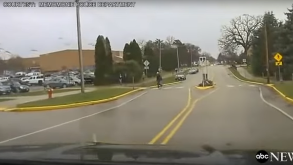 Life Lessons, Taught By a Cop - Sputnik International