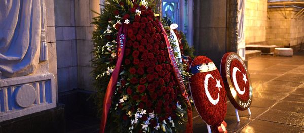 Wreaths sent by Turkey to commemorate Russian Ambassador to Turkey Andrei Karlov, at the entrance to Russian Foreign Ministry building in Moscow Wreaths sent by Turkey to commemorate Russian Ambassador to Turkey Andrei Karlov, at the entrance to Russian Foreign Ministry building in Moscow - Sputnik International