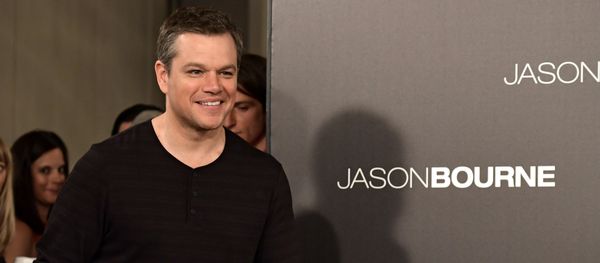US actor Matt Damon arrives to receive a football and jersey from Club Atletico de Madrid during a promotional event for US actor Matt Damon arrives to receive a football and jersey from Club Atletico de Madrid during a promotional event for - Sputnik International