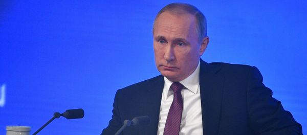 Russian President Vladimir Putin attends his annual end-of-year news conference in Moscow, Russia Russian President Vladimir Putin attends his annual end-of-year news conference in Moscow, Russia - Sputnik International