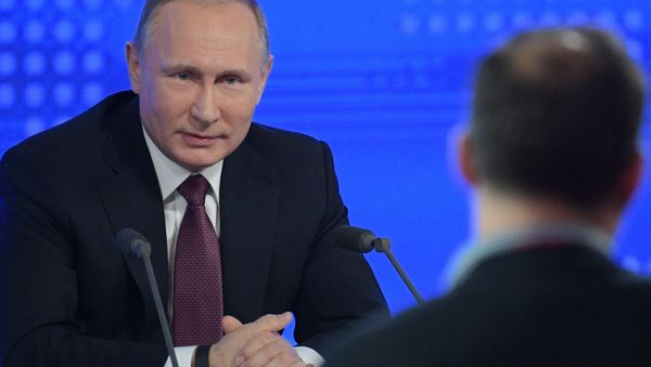 Russian President Vladimir Putin attends his annual end-of-year news conference in Moscow, Russia Russian President Vladimir Putin attends his annual end-of-year news conference in Moscow, Russia - Sputnik International