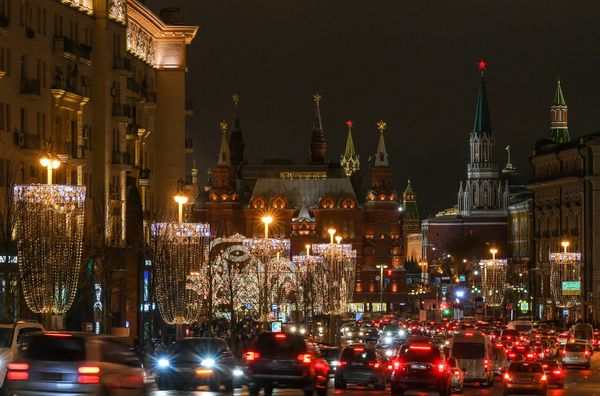 Most Magical Night of the Year: Moscow Getting Ready for New Year Celebrations Most Magical Night of the Year: Moscow Getting Ready for New Year Celebrations - Sputnik International