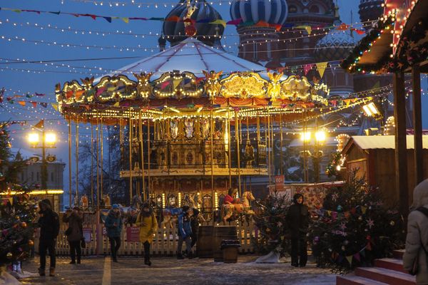 Most Magical Night of the Year: Moscow Getting Ready for New Year Celebrations Most Magical Night of the Year: Moscow Getting Ready for New Year Celebrations - Sputnik International