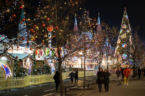 Most Magical Night of the Year: Moscow Getting Ready for New Year Celebrations Most Magical Night of the Year: Moscow Getting Ready for New Year Celebrations - Sputnik International