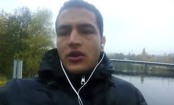 Anis Amri, a Tunisian suspect in the Berlin truck attack Anis Amri, a Tunisian suspect in the Berlin truck attack - Sputnik International
